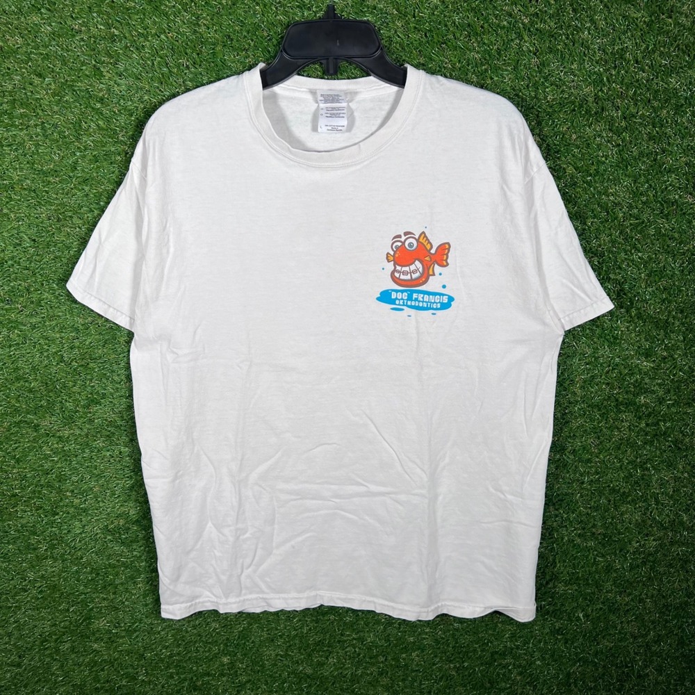 Gildan Ultra Cotton White Graphic T Shirt Fish Braces Fun Print Large